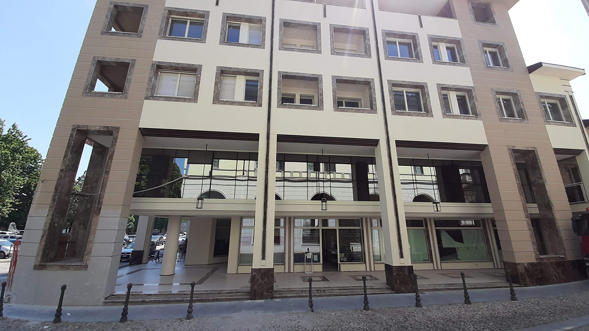 Facciate continue vetrate residenziali 4